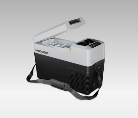 DOMETIC CFF 12 MOBILE KOMPRESSORIKYLMÄLAUKKU - PAKASTIN, 13 L, 12/24/230V